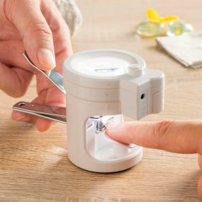    Clail InnovaGoods Körömcsipesz LED fénnyel, nagyítóval és reszelővel
